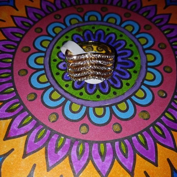 Chevron Bling Ring - Picture 1 of 5